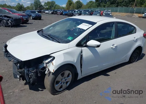 2018 Kia Forte Lx из США, поврежденный, VIN 3KPFK4A76JE236023